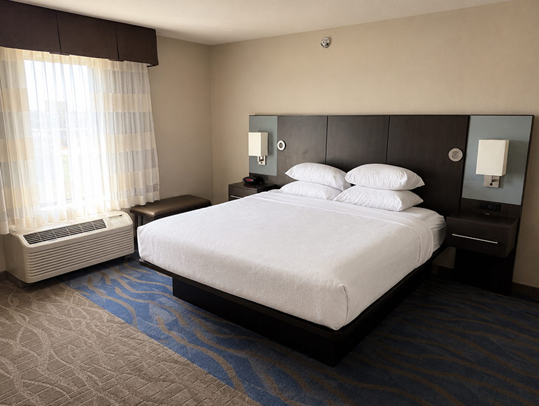 Executive Jacuzzi Suite 2