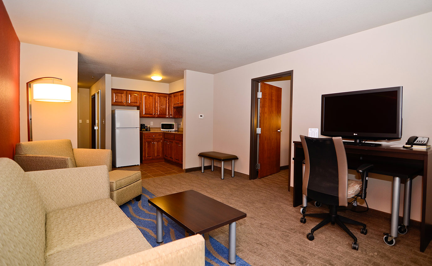 One Bedroom King Suite Kitchenette 1